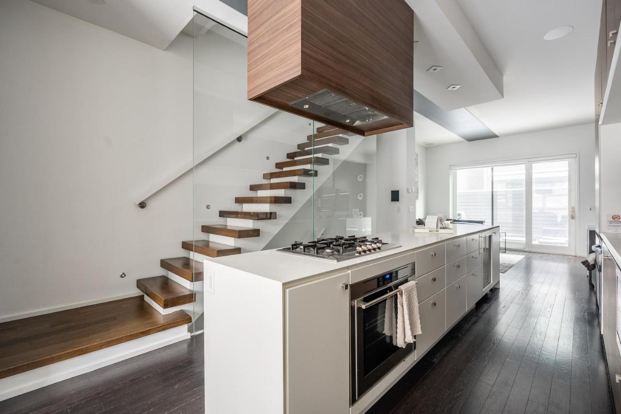 Globalstay Exclusive 4 Bedroom Townhouse In Downtown Toronto With Parking מראה חיצוני תמונה